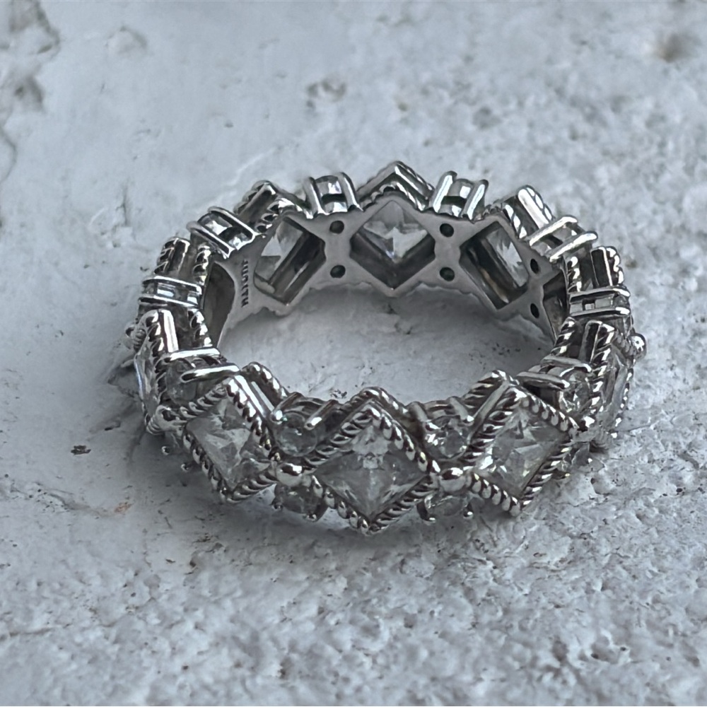 Judith Ripka Sterling Silver & Cubic Zirconia Ring ✨ON HOLD WITH BUNDLE✨